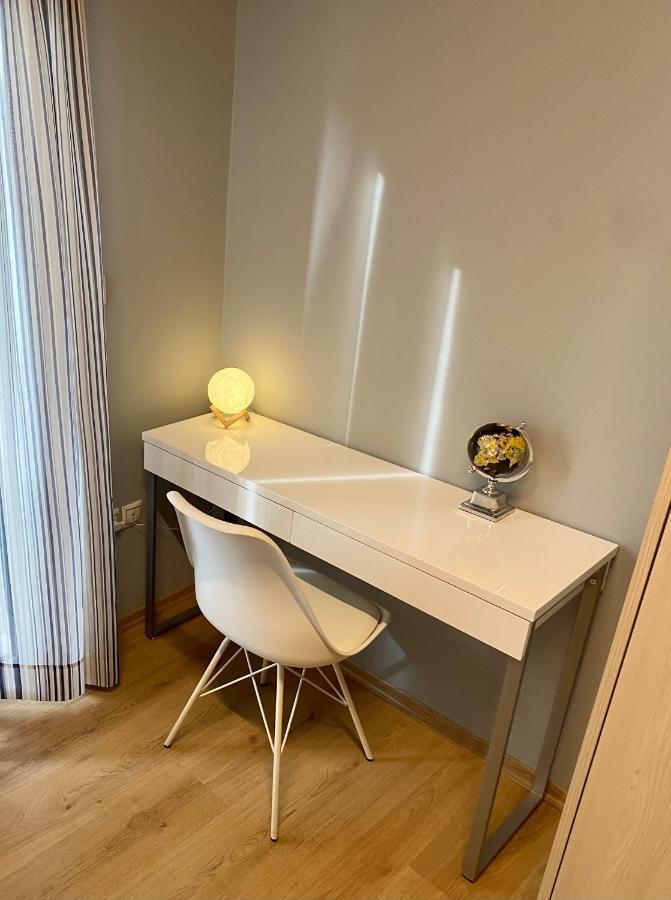 Luxury Suite 10' From The Center أثينا المظهر الخارجي الصورة