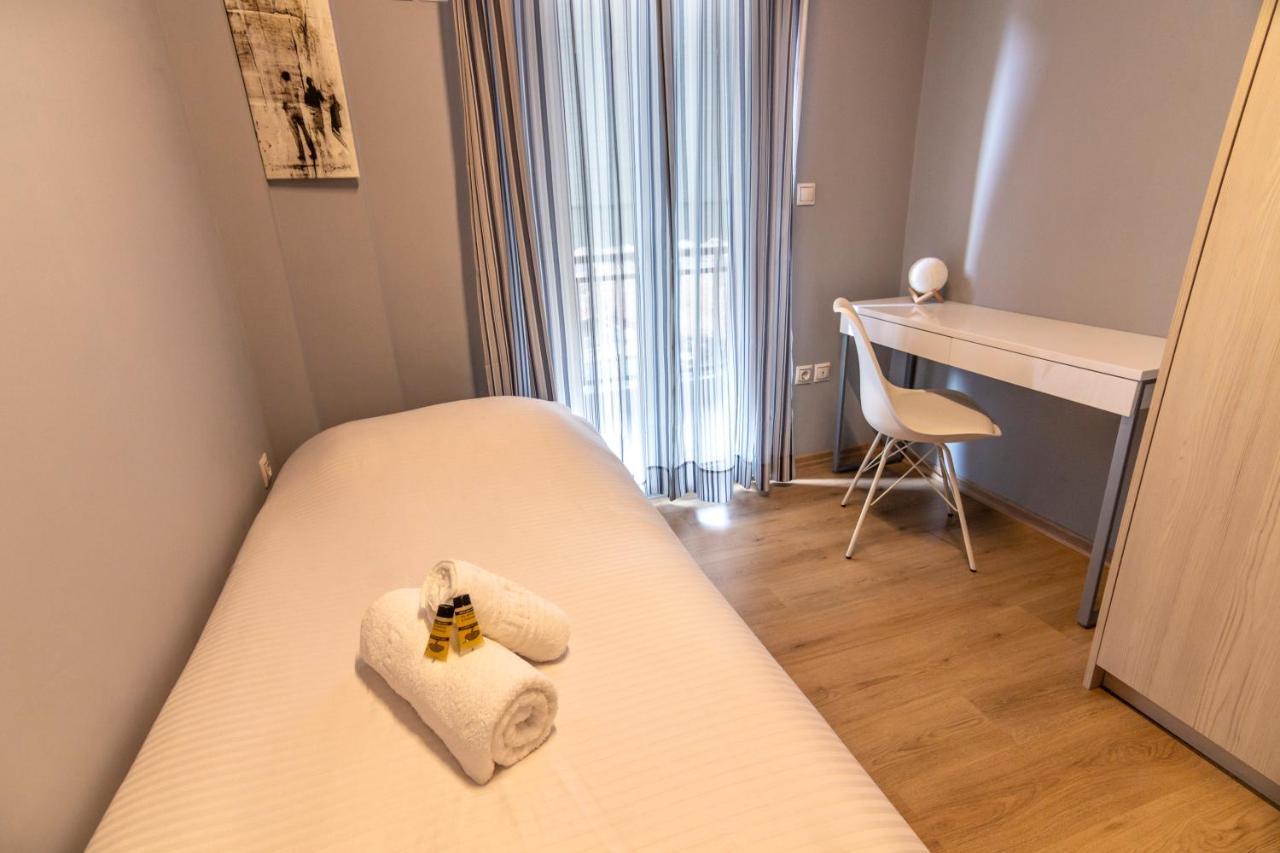 Luxury Suite 10' From The Center أثينا المظهر الخارجي الصورة