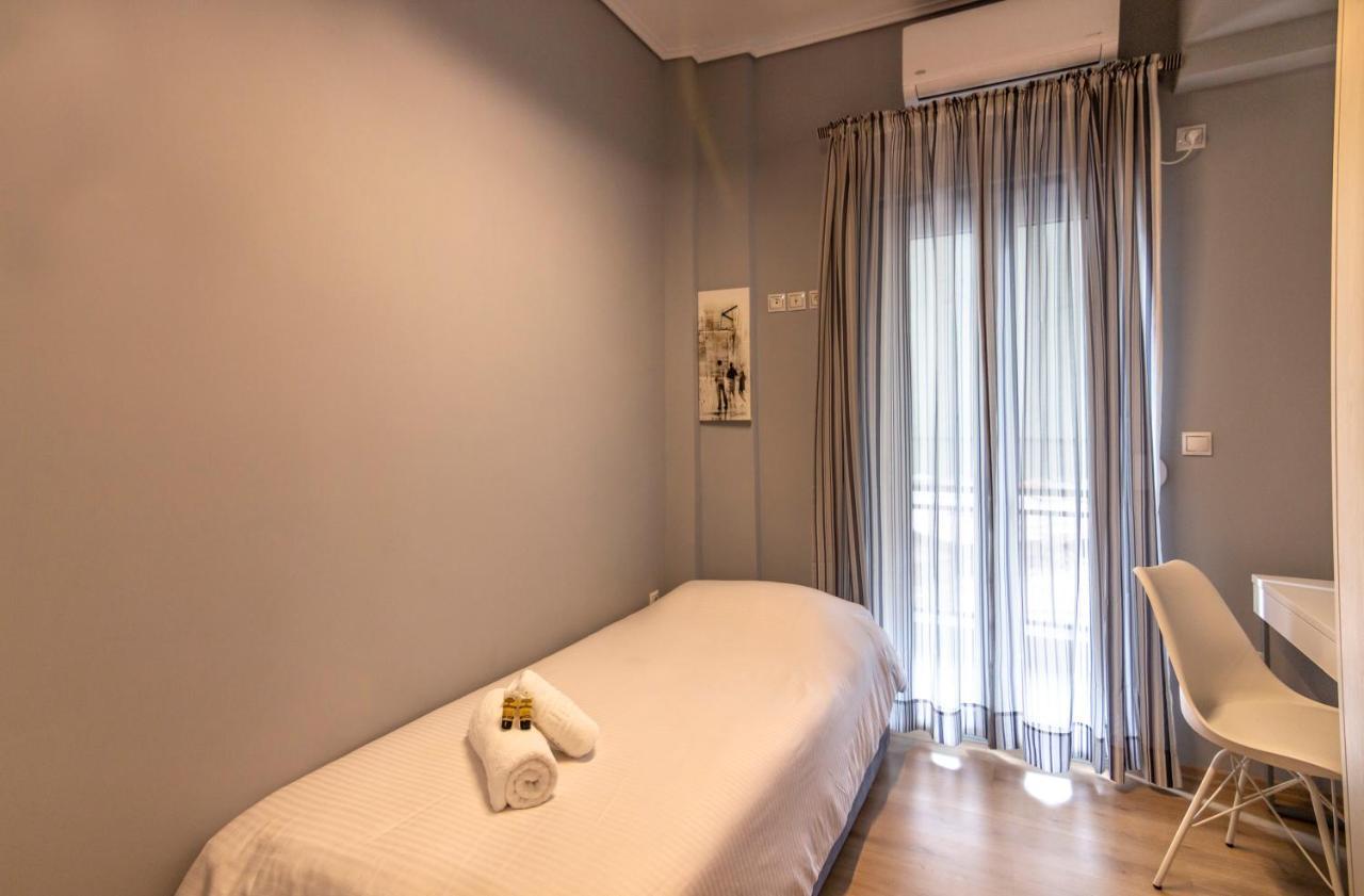 Luxury Suite 10' From The Center أثينا المظهر الخارجي الصورة